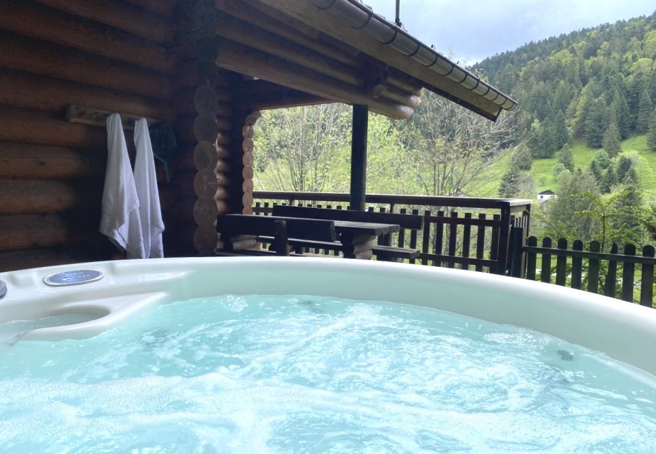 Terrasse avec SPA Jacuzzi