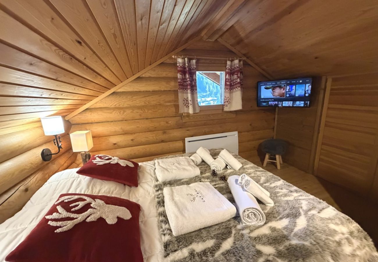 Chalet à La Bresse - LE GRAND CERF  Chalet en rondins avec SPA Jacuzzi