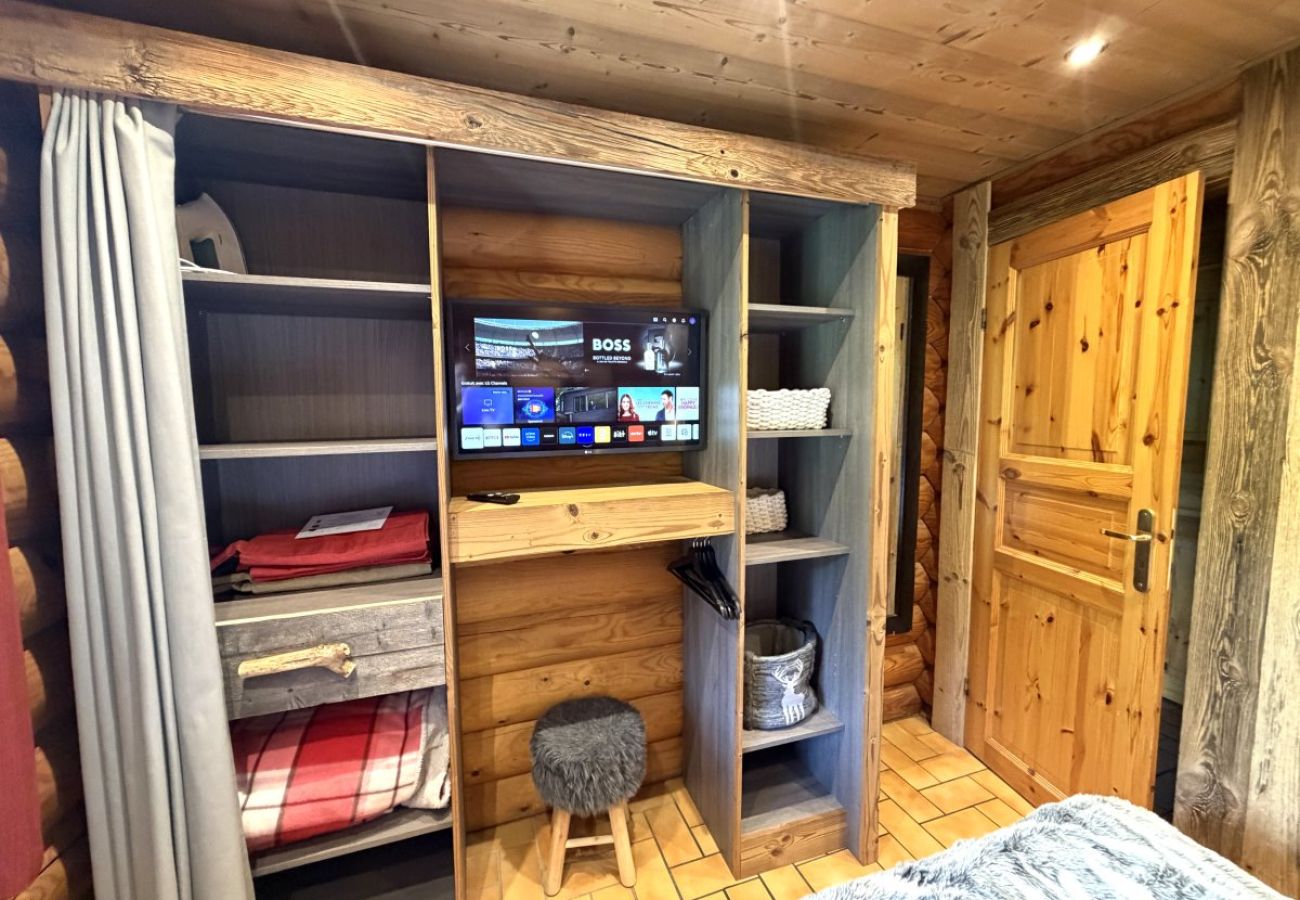 Chalet à La Bresse - LE GRAND CERF  Chalet en rondins avec SPA Jacuzzi