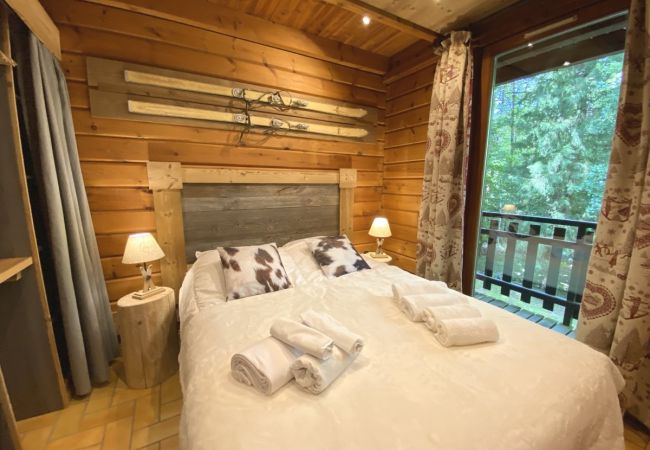 Chalet à La Bresse - LE MONTAGNARD Chalet en bois Chalet à La Bresse - LE MONTAGNARD Chalet en bois