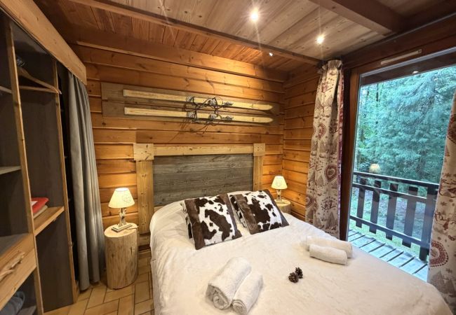 Chalet à La Bresse - LE MONTAGNARD Chalet en bois