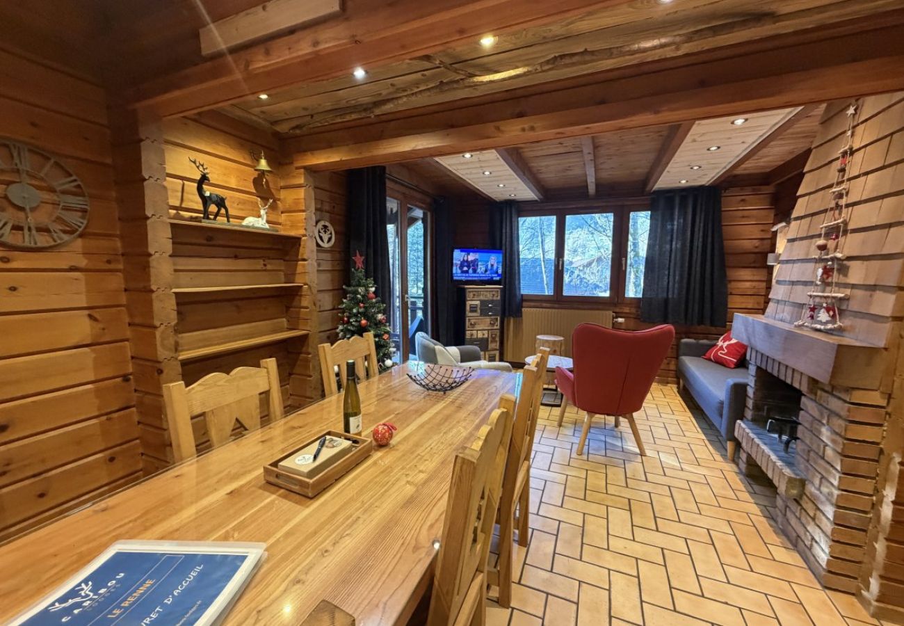 Séjour salon avec cheminée